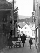 Kirchgasse mit Textilwaren Barth