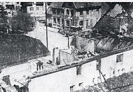 Zerschossener Felsen