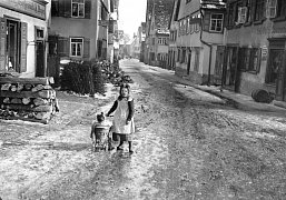 Lange Straße des frühen 20. Jahrhunderts