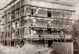 Bau der Villa Crone in der Planiestraße