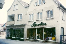 Schaufenster von Hut Spohn in der Langestraße