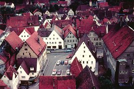 Blick vom Kirchturm auf den Rathausplatz