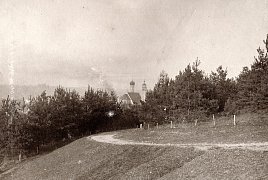 Schotterstraße hinterm Wäldle am Schießberg