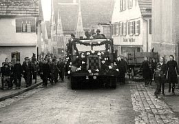 Ankunft der neuen Glocken der Stadtkirche