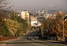 Blick die Hossenriedstraße hinunter