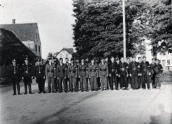 Aufstellung der Freiwilligen Feuerwehr