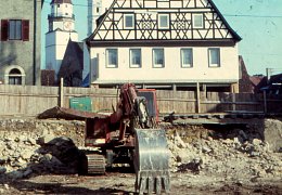 Baugrube des neuen GUBI