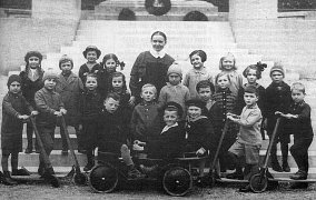 Kindergartentruppe von 1923