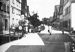 Lederstraße mit Brenzkanal